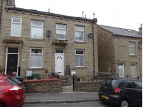 2 Bed Terraced House, Dark Lane, WF17