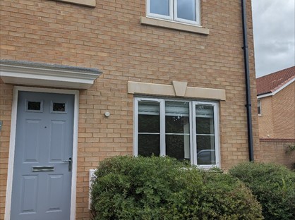 3 Bed End Terrace, Hastings Road, BA14