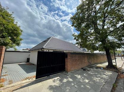 2 Bed Flat, Birkbeck Avenue, UB6