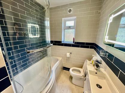 2 Bed Flat, Eldon Avenue, WD6