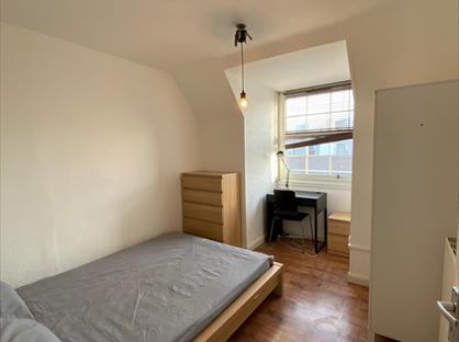 Room in a Shared Flat, Tompion House, EC1V