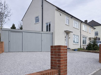 3 Bed Semi-Detached House, Ravensbury Road, BR5