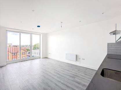 1 Bed Flat, Main Road, DA14