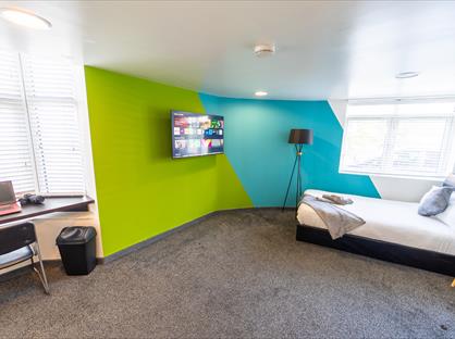 Studio Flat, Dale Road, B29