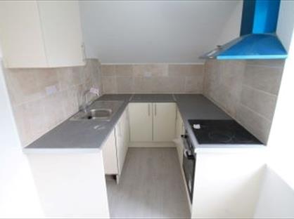 1 Bed Flat, Manor Road, CH45