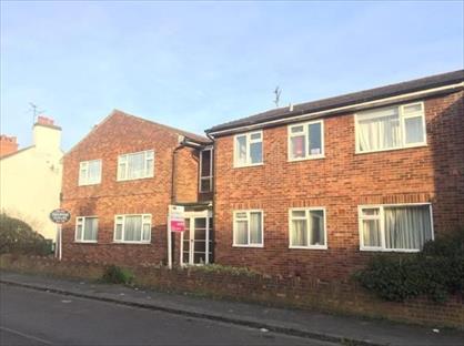 2 Bed Flat, Northern Road, HP19