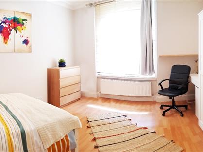 1 Bed Flat, North Gower Street, NW1