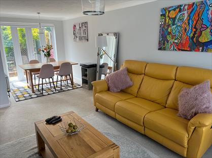 Room in a Shared House, Britten Road, RG22