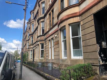 3 Bed Flat, Barrington Drive, G4