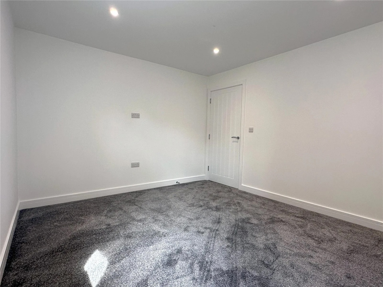 Additional image 5 of 2 Bed Flat, Broadway, OX11, N1 7GU