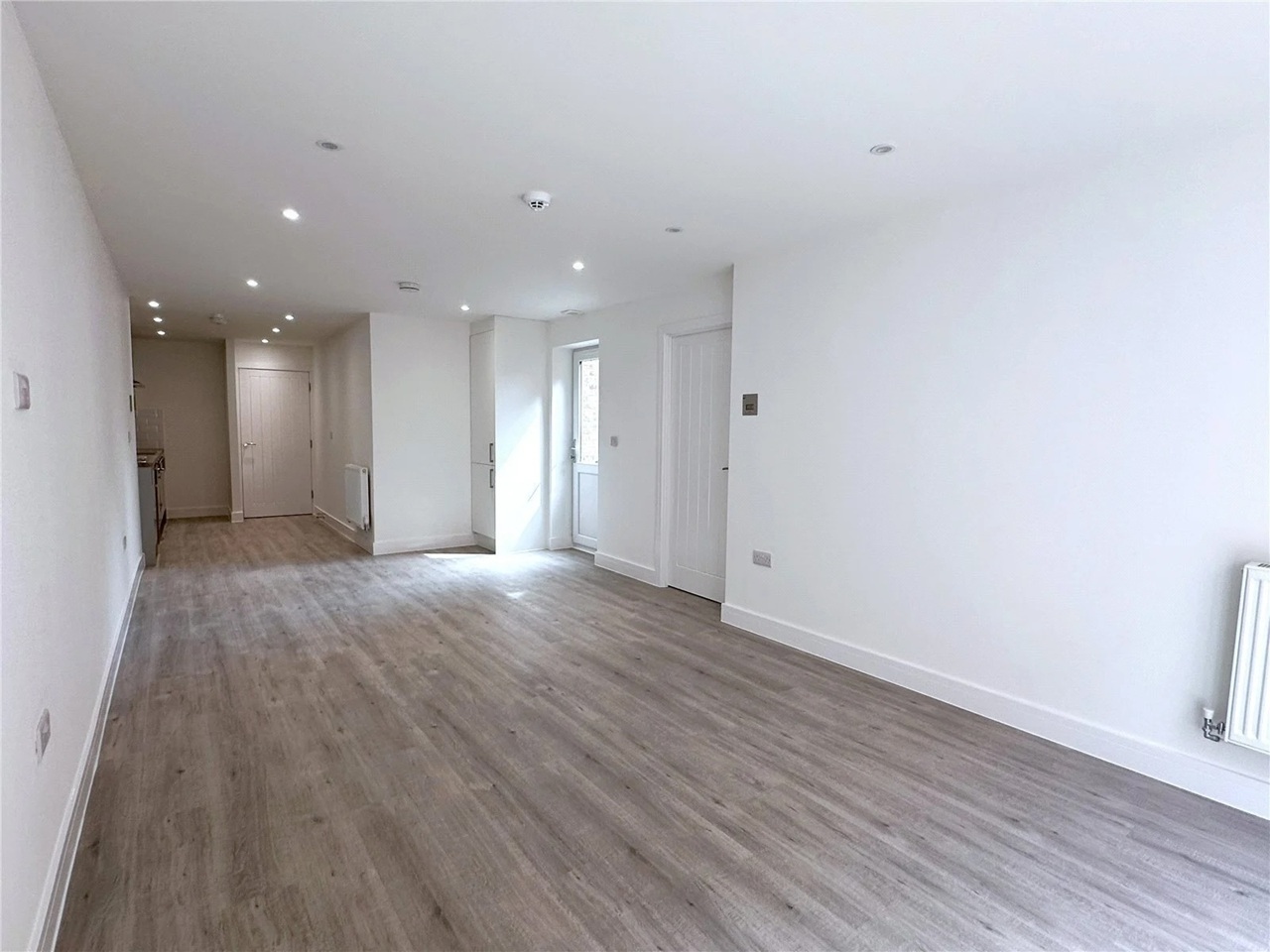 Additional image 4 of 2 Bed Flat, Broadway, OX11, N1 7GU