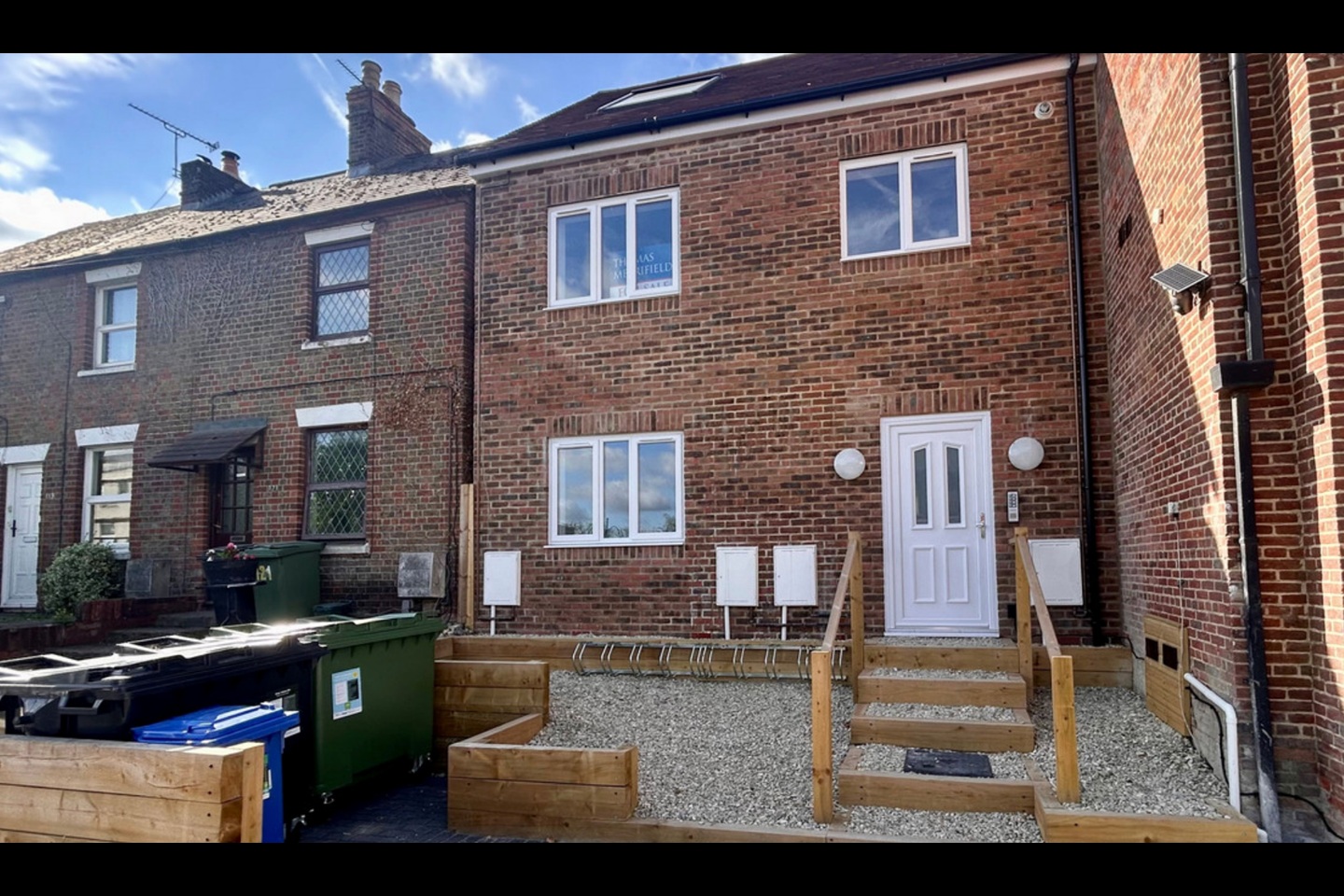 2 Bed Flat, Broadway, OX11, N1 7GU