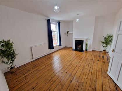 4 Bed End Terrace, North Street, DE1