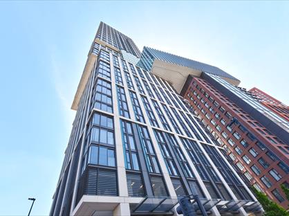1 Bed Flat, Bondway, SW8