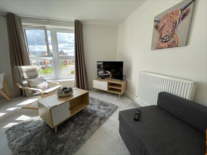 2 Bed Flat, Hope Close, PE3