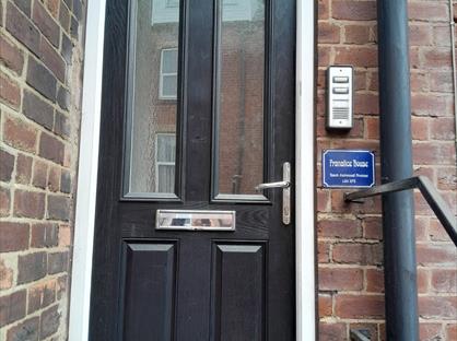 2 Bed Maisonette, Back Oakwood Avenue, LS8