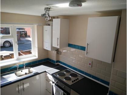 2 Bed Terraced House, Fatherson Road, RG1