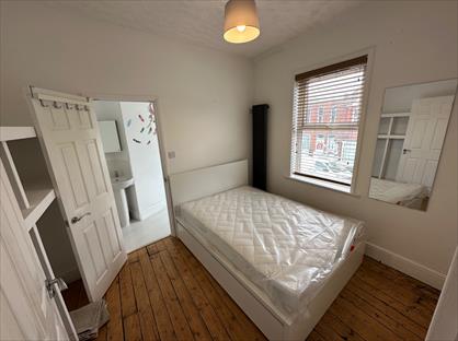 Room in a Shared House, Winchcombe Road, BN22