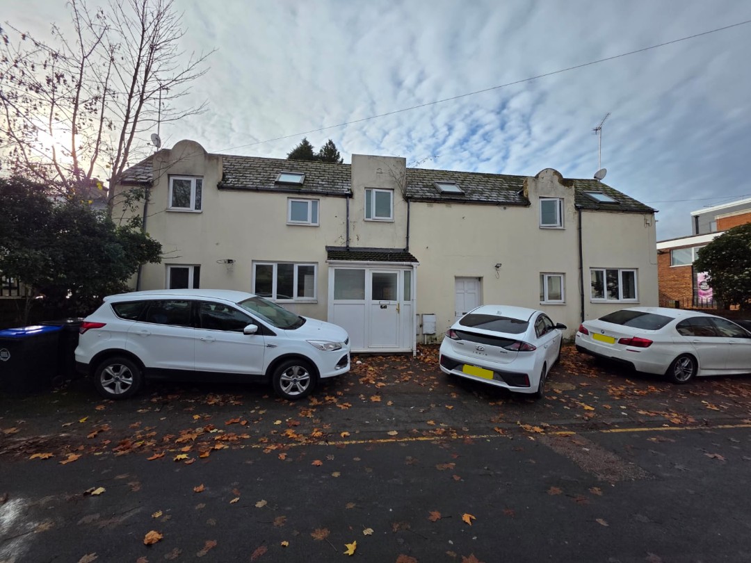 Woking - 2 Bed Semi-Detached House, Portugal Road, GU21 - To Rent Now ...