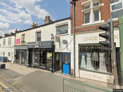 1 Bed Flat, Market Street, SK14