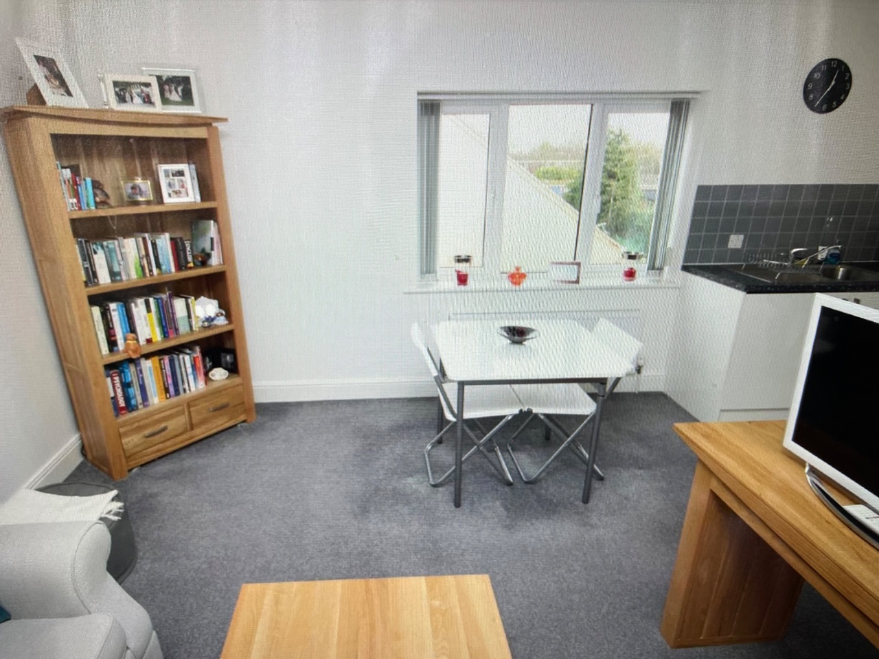 2 Bed Flat, Green End Road, CB4 photo 4