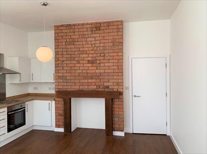 1 Bed Flat, New Central Building, NG10