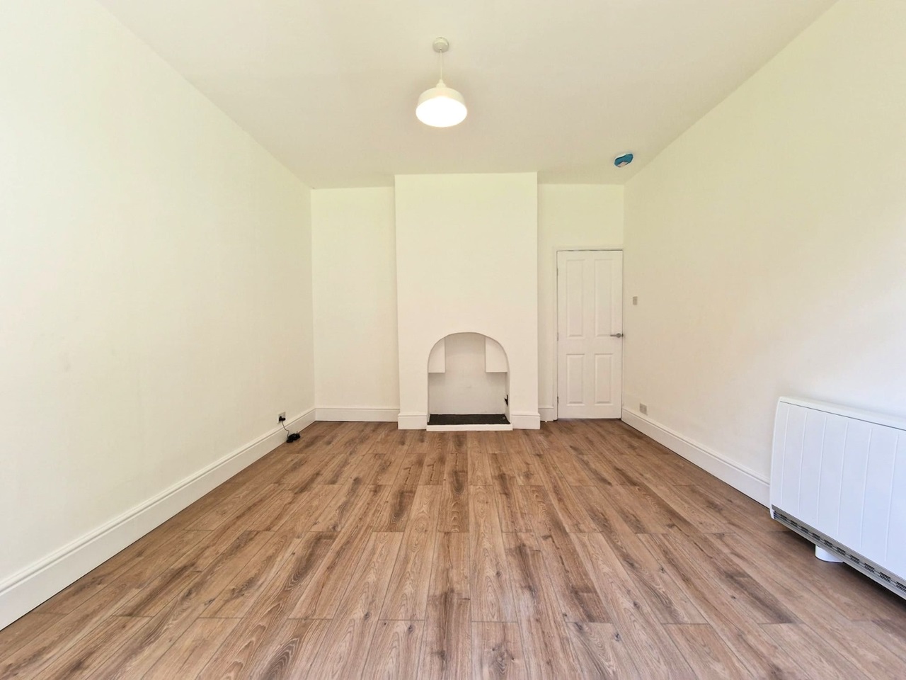 1 Bed Flat, Fordhouse Lane, B30 photo 4