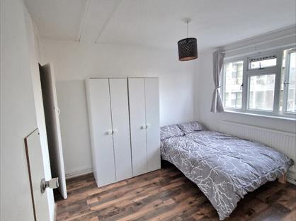 3 Bed Flat, Wyllen Close, E1