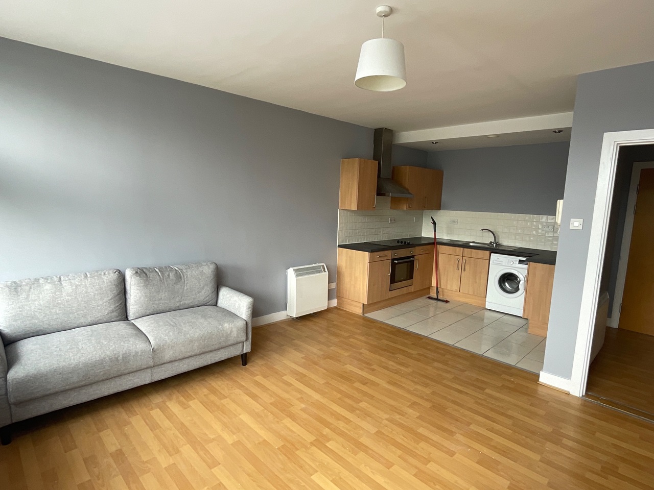 1 Bed Flat, City Heights, M3 photo 4