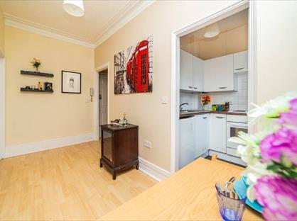 1 Bed Flat, Stanley Gardens, NW2