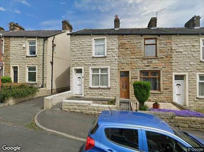 2 Bed Terraced House, Lawrence Street, BB12