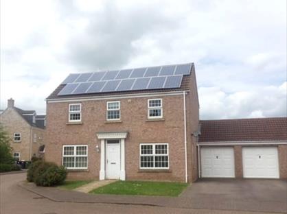 4 Bed Detached House, Jeffrey Drive, PE28