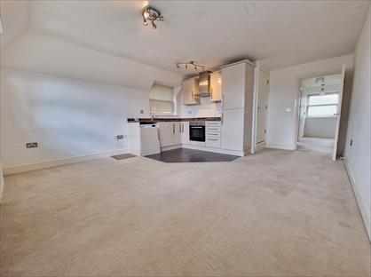 1 Bed Flat, High Street, EN8