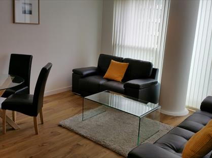 2 Bed Flat, Rillaton Walk, MK9