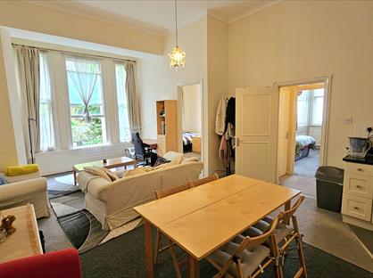 2 Bed Flat, Philbeach Gardens, SW5