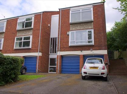 2 Bed Flat, Glynn Crescent, B63