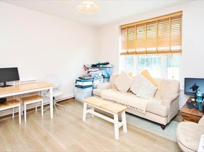 2 Bed Flat, Ferdinand House, NW1