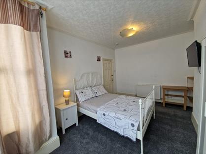 Room in a Shared House, Balmoral Road, ME7