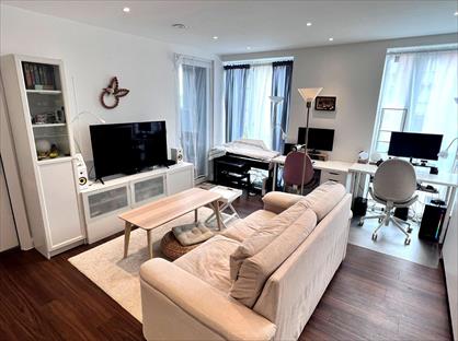 1 Bed Flat, Rudduck Way, CB3