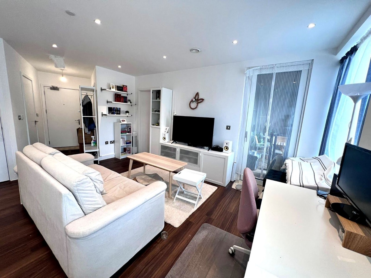 1 Bed Flat, Rudduck Way, CB3 photo 2