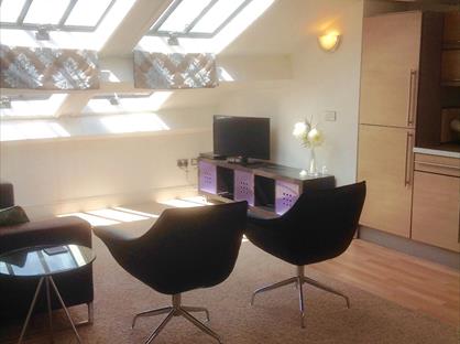 1 Bed Penthouse, Charter House, PR1