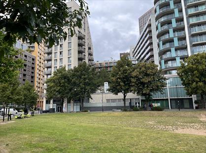 2 Bed Flat, Venice Corte, SE13