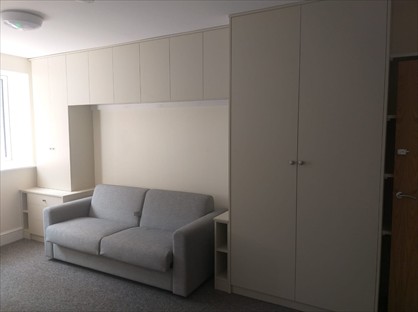 Studio Flat, High Road, HA0