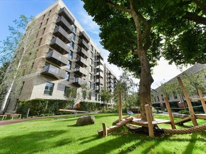 2 Bed Flat, Sir John Soane Apartments, SE17