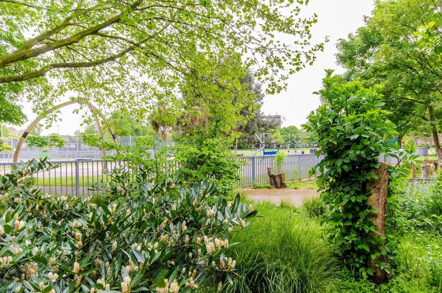 London 1 Bed Flat, Paradise Passage, N7 To Rent Now for £1,850.00 p/m