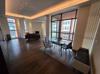 2 Bed Flat, Artillery Row, SW1P