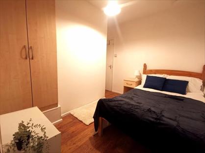 Room in a Shared Flat, High Street, UB7