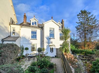 3 Bed Semi-Detached House, Whitchurch Road, PL19