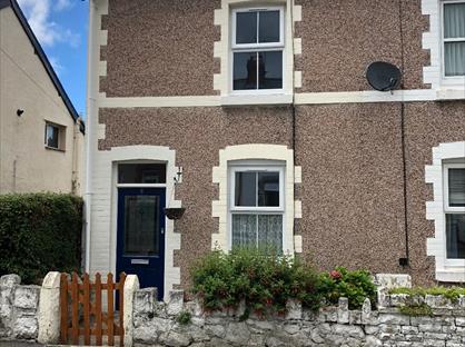 2 Bed End Terrace, Wellington Road, LL29