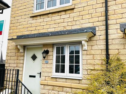 2 Bed Semi-Detached House, Copse Place, BD20